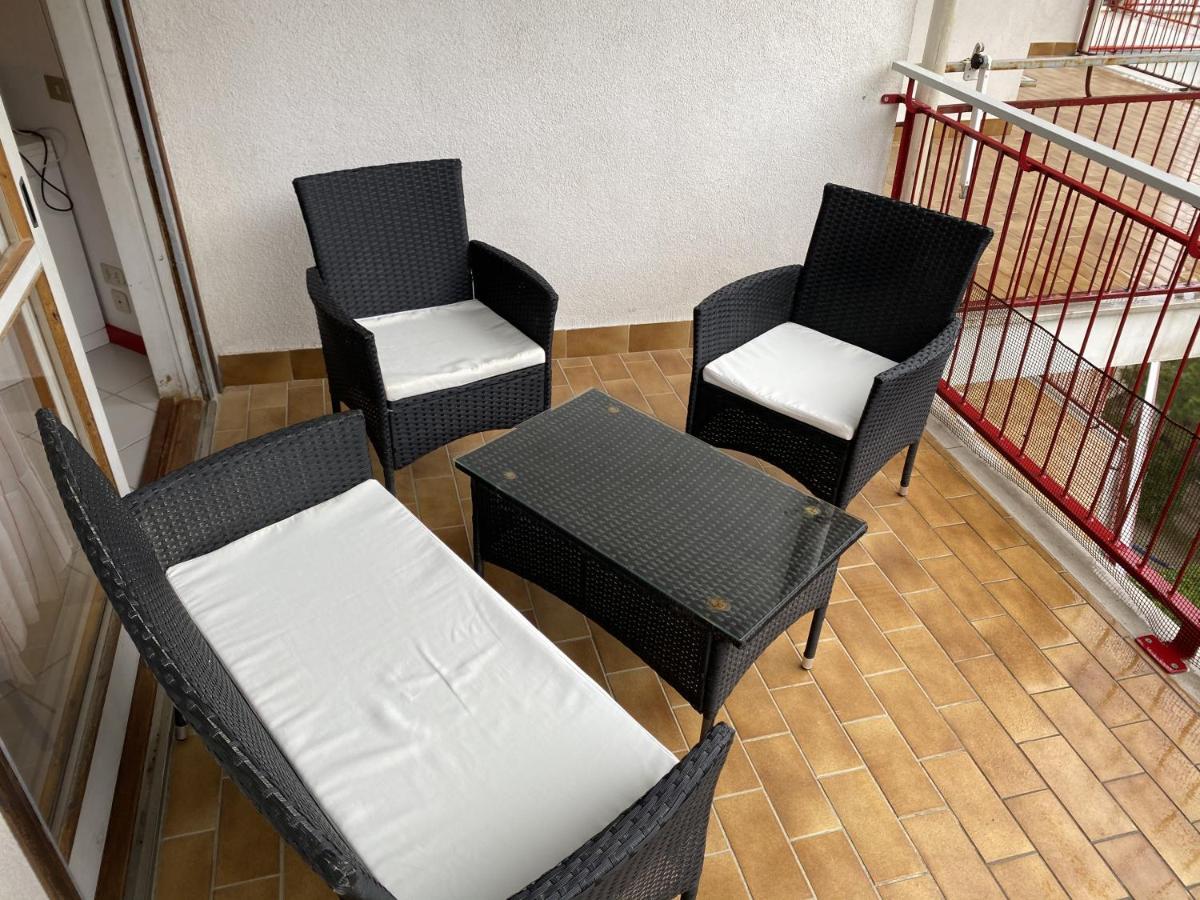 Residence Cristallo - Sabbiadoro Lignano Sabbiadoro Eksteriør billede